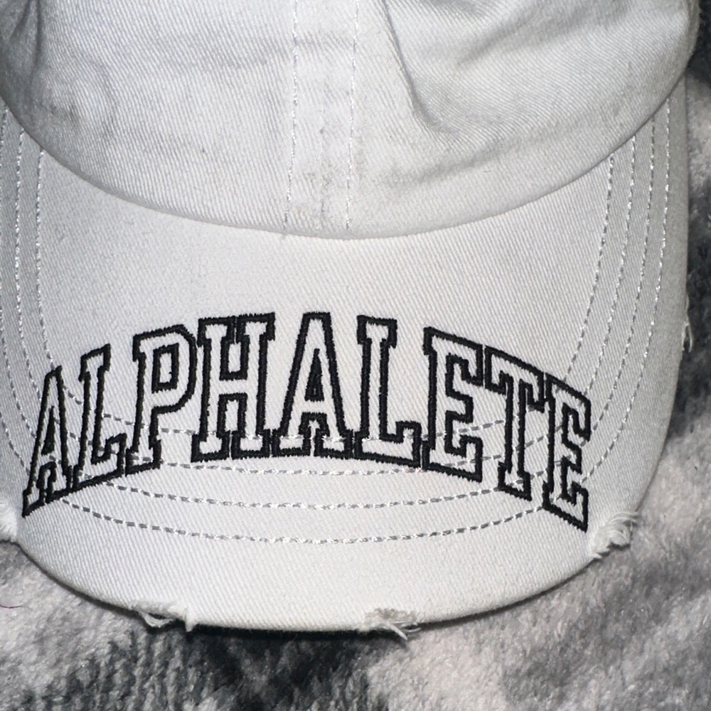 Alphalete Cream grey and Tan Caps BUNDLE - Picture 5 of 14